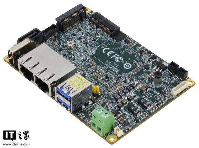 全球首款酷睿Ultra 2单板电脑发布，板载32GB内存