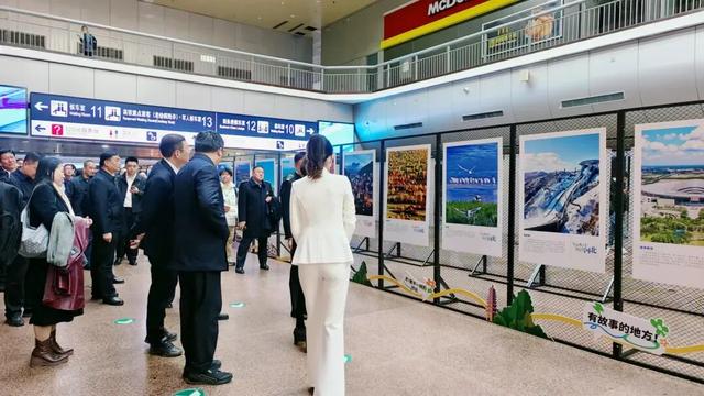 “京津康养地 旅居在承德”2025承德文旅亮相北京西站