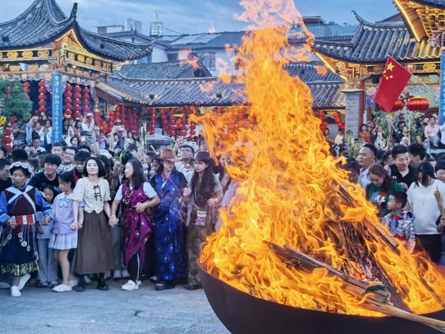在文林村，共赴一场“火”的盛宴