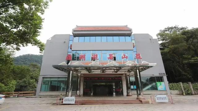 9月畅游鼎湖山！学生游船8折，教师免费！还有酒店福利→