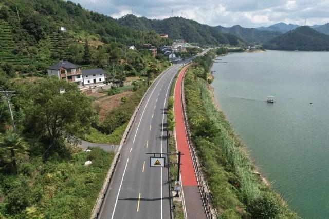 别再说“此路不通”！看，这两条“共富带”，就是最有力的“回答”