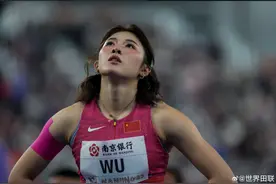 8秒05！吴艳妮首次短发造型亮相比赛，跑出个人最好成绩，成功晋级！图片