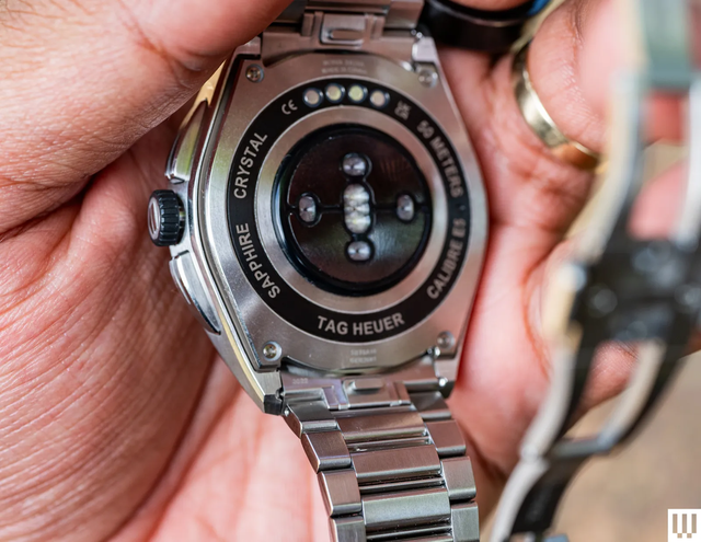 泰格豪雅新表 Calibre E5 挥别Wear OS，自研系统专为iPhone优化