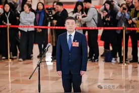 傅小云委员：县级医院的人才培养是工作的重中之重图片