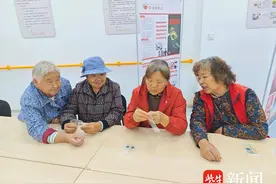 树叶作画，创意无限！苏州工业园区娄葑街道开展“冬趣”树叶画手工制作活动图片