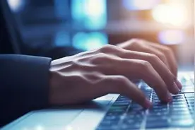 有300多万粉丝的他突然宣布：退网！图片