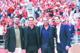 纳达尔退役仪式泪目，网坛“四巨头”同框图片