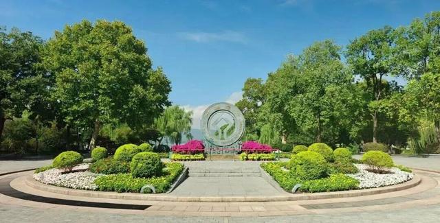 西湖“花漾”盛宴已就位！33处花境等你国庆假期来打卡