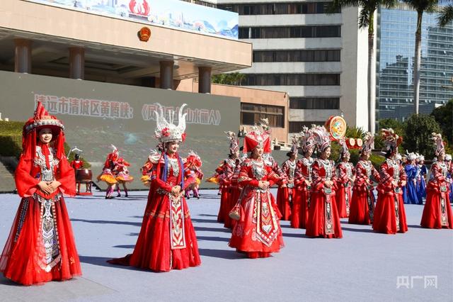 2025广东省非遗彩街大巡游在清远亮相