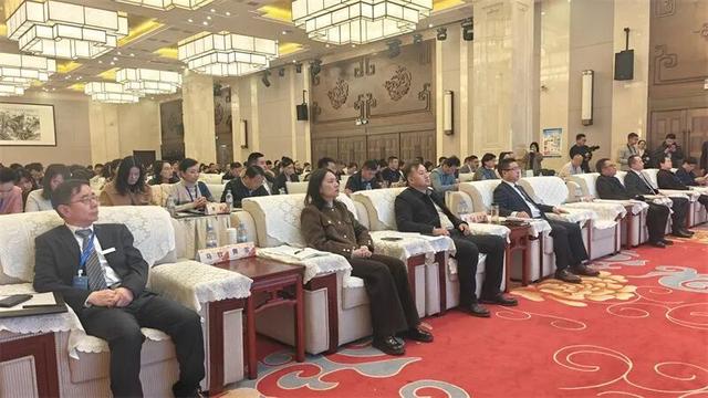 红河文旅亮相中国八方文化旅游联合体2025年会并作文旅推介