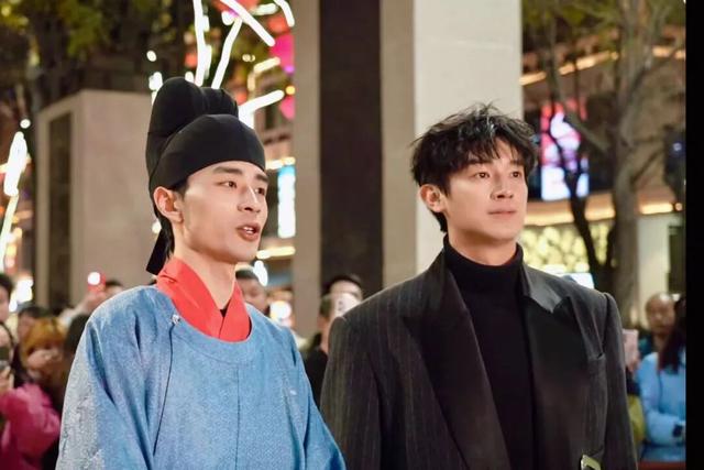 “中郎将”卢凌风，同款曲江游览线路与文创好物，速速get～