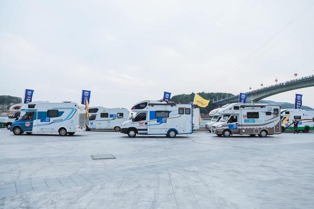 “银发房车族”南迁：温州成暖冬新宠