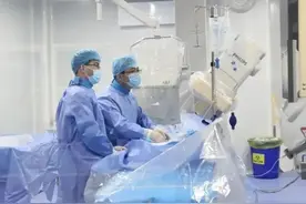 37岁脑动脉瘤出血患者“破大防” 宁阳县第一人民医院介入技术精准“拆弹”图片