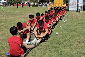 沙澧河畔 一场龙舟盛会掀起全省五一假期运动潮图片