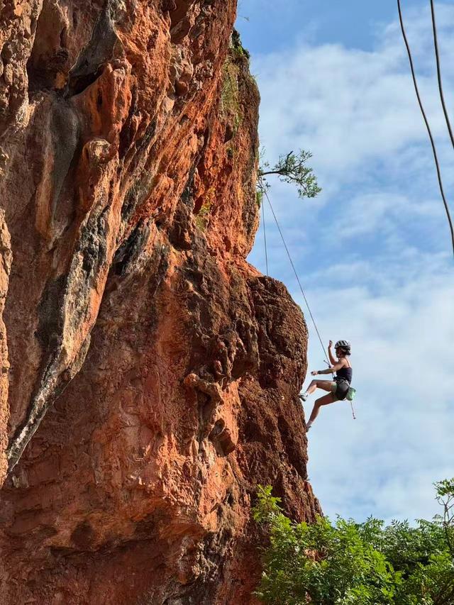 从旅居到长居，这些城市为了留住人有多拼？