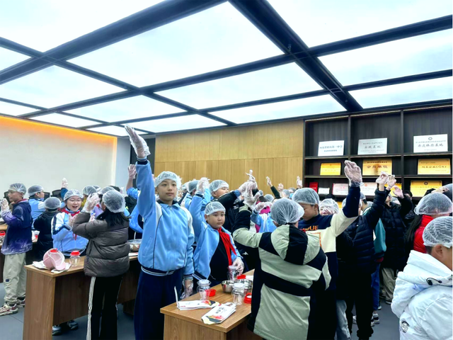 来这里！东坡工业研学“酸爽”出圈！