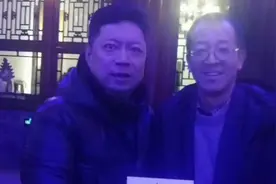 俞敏洪好友厉斥罗永浩口无遮拦捣乱挑事等五宗罪，称俞老师不会回应“铁公鸡”骂战图片