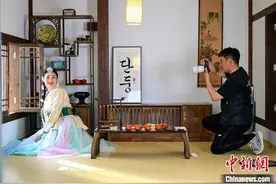 辽宁丹东：90后开设特色旅拍店成新晋“网红”店图片