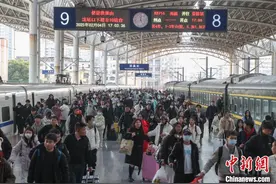2025年春节假期南铁累计发送旅客677.1万人次图片