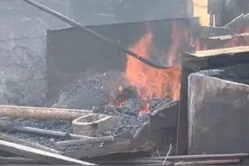 日照大集：打铁技艺传承千年，火花四溅映匠心图片