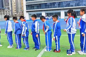 为了让孩子心里有光、身上有汗，坪山学校这样做……图片