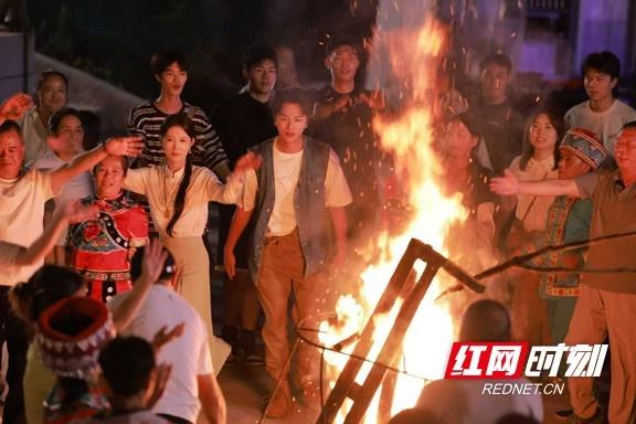 解锁龙山文旅“新玩法” 微短剧《重生之我在秦朝送快递》9月15日全网上线