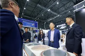 国际显示技术大会在合肥开幕 新站全“屏”实力C位出道图片