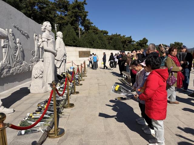 “要学英雄报效祖国！”《沉默的荣耀》让隐蔽战线英雄故事走进少年心