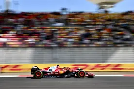 上赛道最快单圈速度被刷新，旗开得胜的汉密尔顿享受“主场”待遇图片