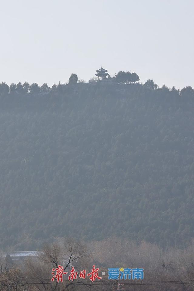 雪后残韵映古寺 千佛山冬日景致如画 | 一年四季 泉在济南
