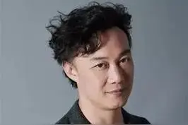 【每日听首粤语歌】陈奕迅这首歌，是为TVB剧集《冲上云霄》“量身定做”的主题曲图片