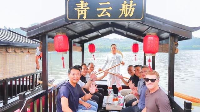 游船开业！顺峰山公园上新了！