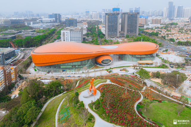 先睹为快！深圳巨型新地标启用，就在明天！
