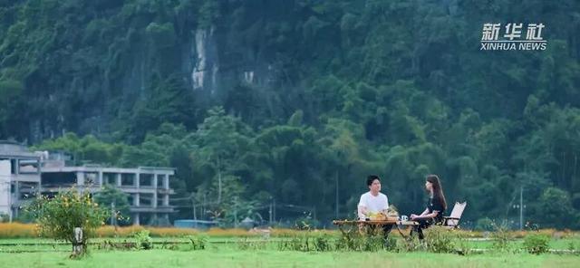 新华社携手董宇辉走进广西边关秘境，这里的山水“有点甜”……