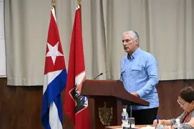 花舞影：特朗普要强化制裁！内外交困，古巴革命如何突出重围？图片