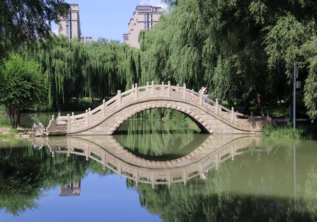 组图丨初秋海藏公园别样美