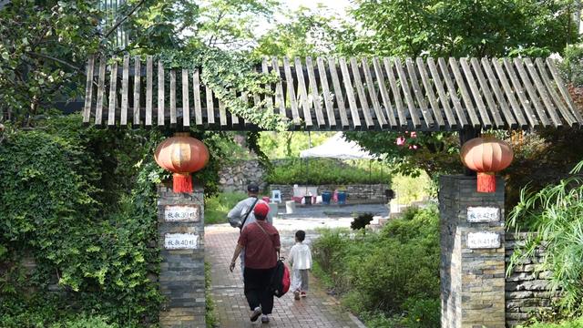盘州：三线文化园成避暑热门地