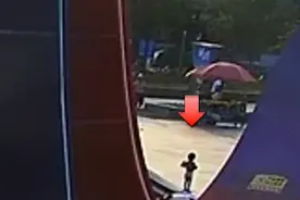 两位10岁女孩“捡到”2岁萌娃！这波操作堪比教科书图片