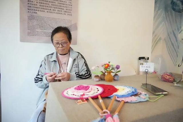 三间市集、一辆花车，朱家角古镇文创盛宴悄然开启！