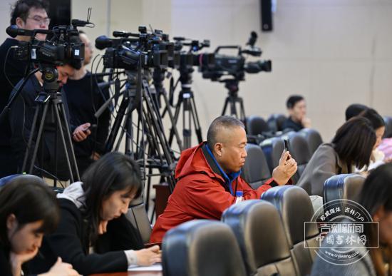 新雪季｜长白山：开通21个城市20条航线，82条雪道覆盖全技能滑雪人群