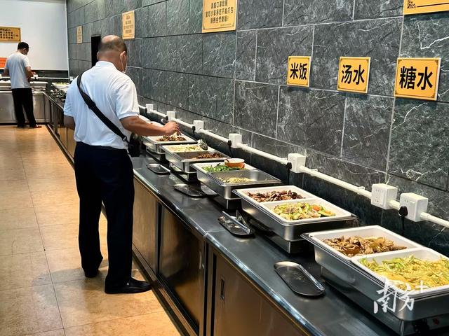 外卖大战白热化，江门9.9元社区食堂申请加入