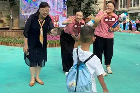 有趣的开学第一天，历下区禾润幼教集团探索宇宙奥秘图片