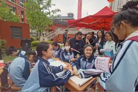 中招咨询会上，这些学校的预估分数线来了图片