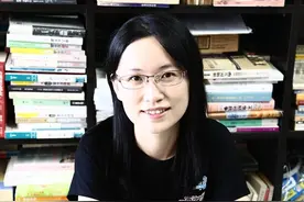 张怡微：捕捉夹缝中的人图片