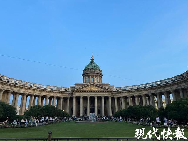 30天免签生效引爆旅游热潮，中国游客赴俄“说走就走”