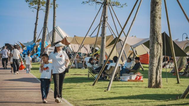 1.8万人次打卡，横琴化身“琴澳会客厅”