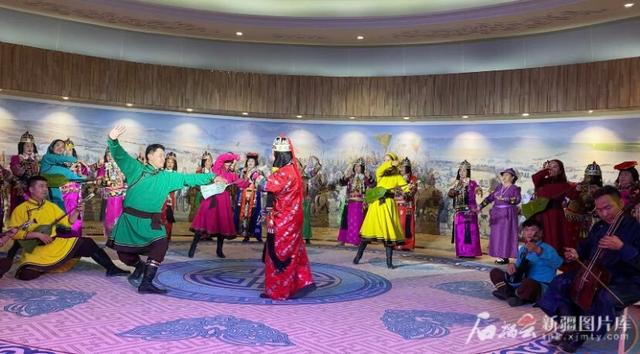 文化中国行·行走美丽新疆