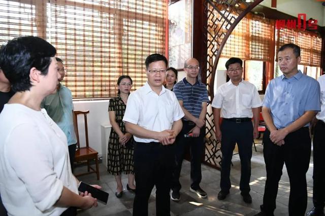 谭丕创现场指导推进“飞虎队”专题展览和有关纪念活动筹备工作并调研文旅项目