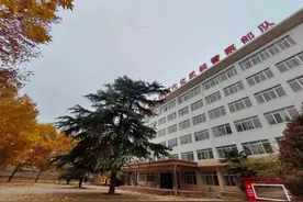 熄灯号丨告别，不是件容易的事图片