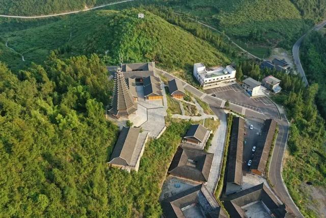 浪漫宣恩整装再出发，迎接下一程文旅高峰！